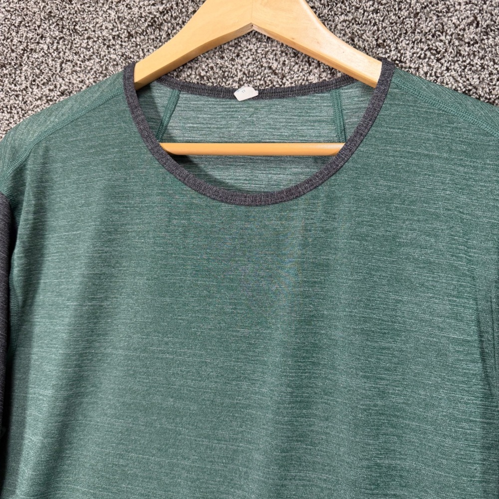 Lululemon Shirt Mens XL Green Workout Tee Mesh Breathable Athletic Gym Pocket